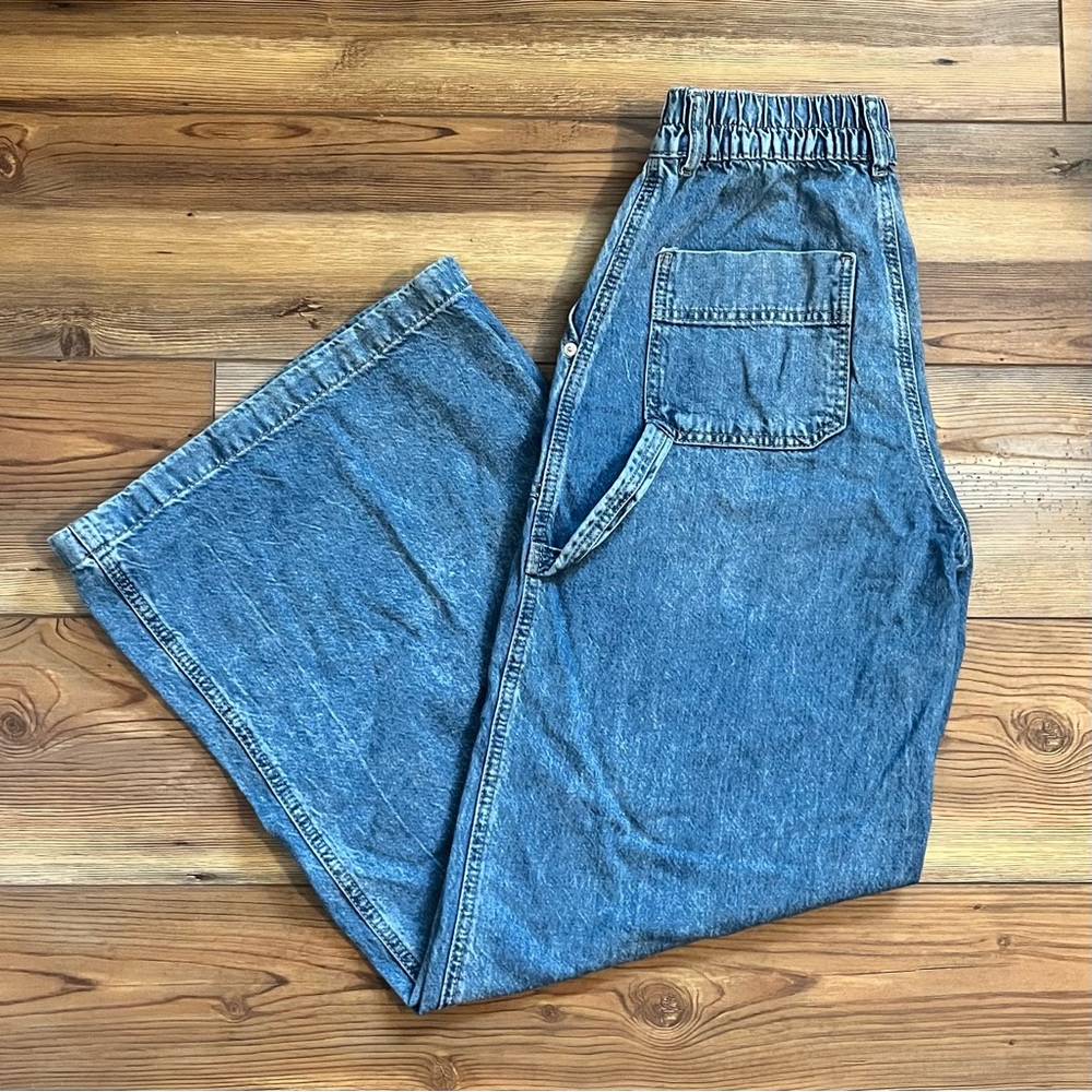 Garage high rise wide cargo jean